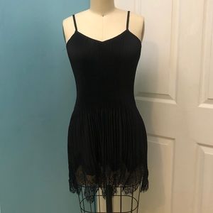 Ribbed tank dress with lace bottom